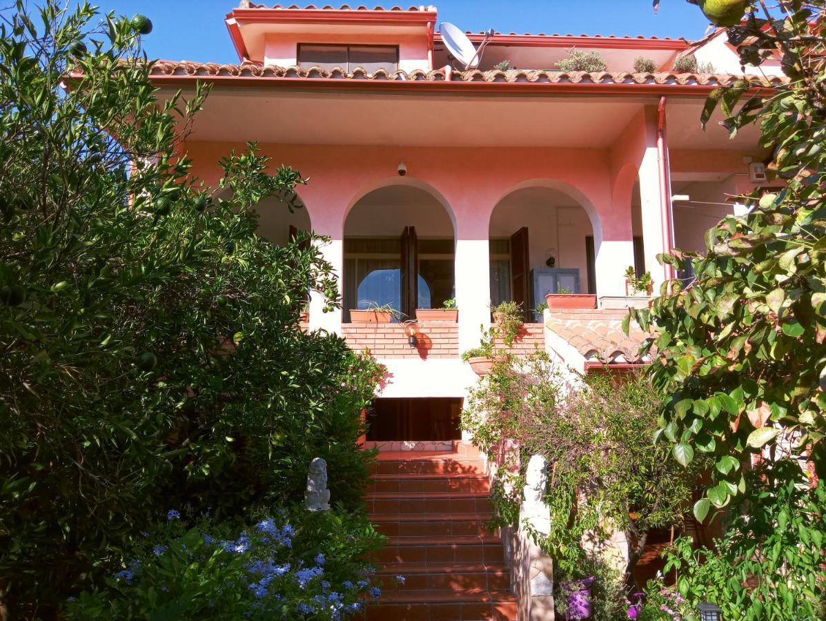 Siliqua Villa Corrias מראה חיצוני תמונה
