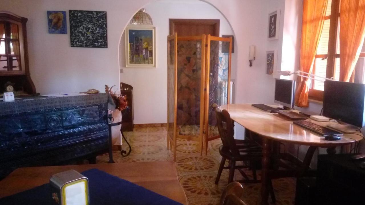 Siliqua Villa Corrias מראה חיצוני תמונה
